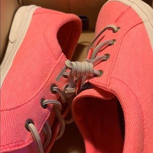 Sperry Sneakers